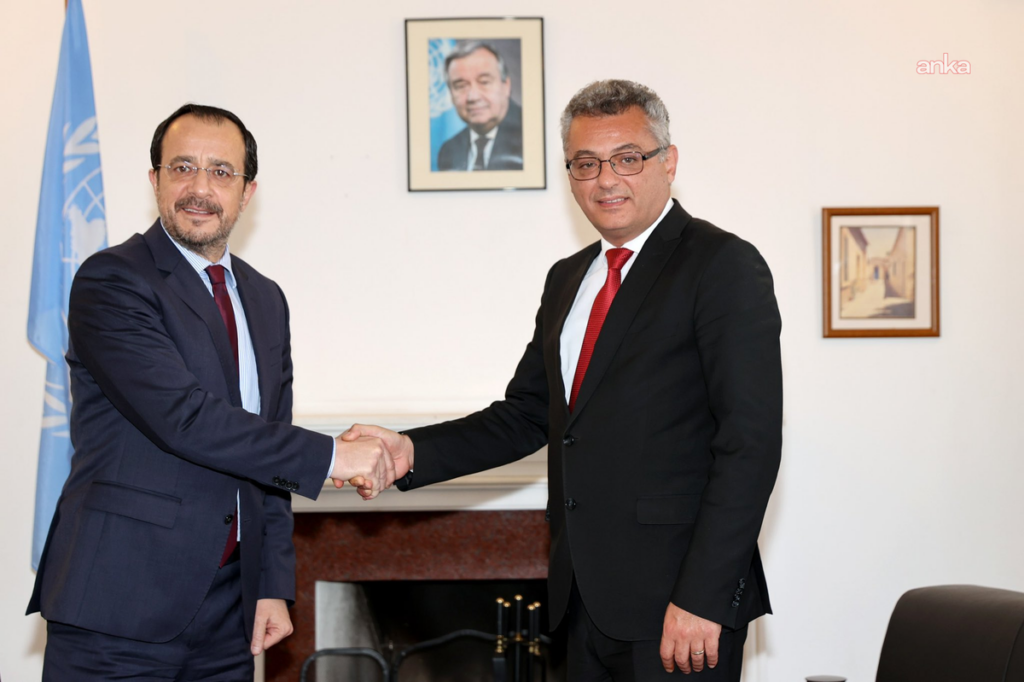 Liderler Görüşmesi 9 Eylül’e Ertelendi